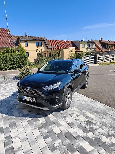 Toyota RAV4 (2021) 2.5 Hybrid   - fotka 3 z 17