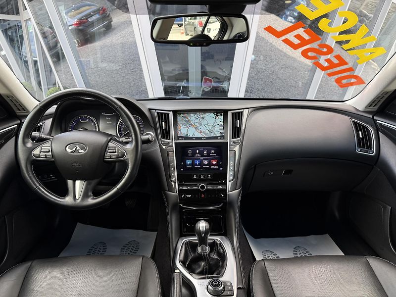 Infiniti Q50 2,2 Diesel 125kW REZERVACE - fotka 30 z 45