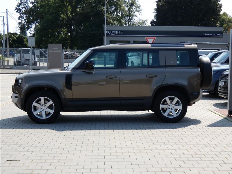 Land Rover Defender 2,0 D200 110,1.Maj, ČR, DPH - fotka 2 z 40
