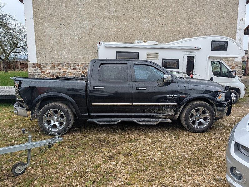 RAM 1500 (2016) - fotka 4 z 14