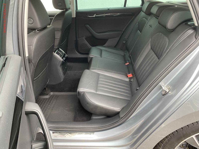 Škoda Superb (2019) 2.0 TDi, 2.maj,ČR, L&K, DSG - fotka 10 z 19