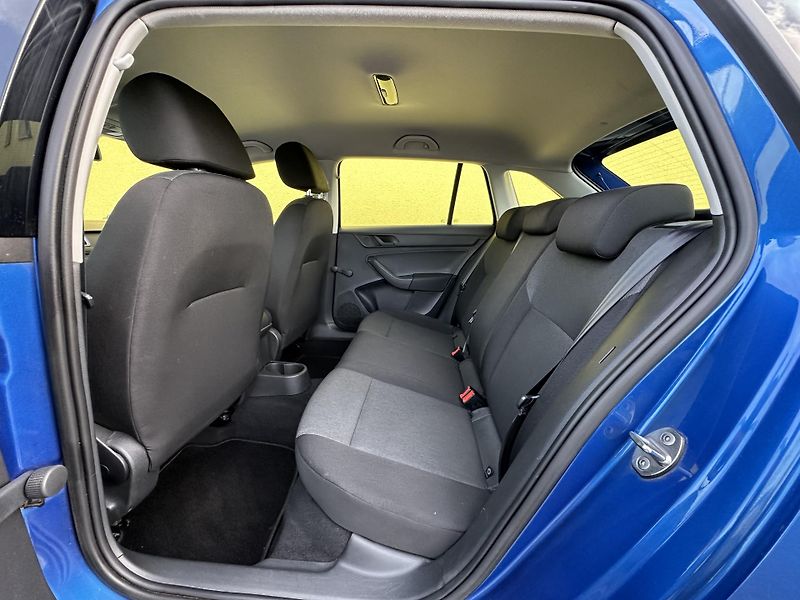 Škoda Rapid (2015) SPACEBACK 1.2TSI/66kW ACTIVE  - fotka 23 z 30