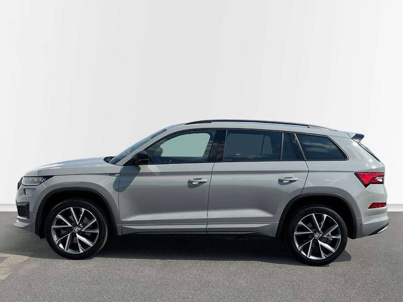 Škoda Kodiaq (2024) 2.0 TDI Sportline Exclusive 4x - fotka 3 z 20