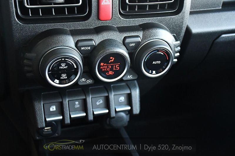 Suzuki Jimny 1,5 GLX AUTOMAT, 4X4 LONG - fotka 27 z 40