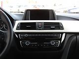 BMW Řada 3 (2016) 2.0 D 316d - náhled 11