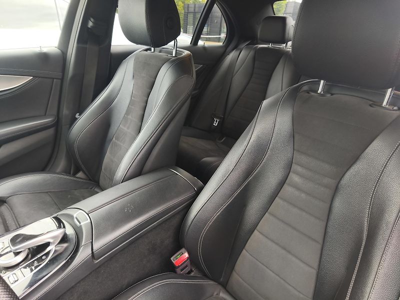 Mercedes-Benz Třídy E (2017) 220cdi 4 matic, AMG  - fotka 6 z 11