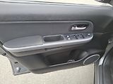 Suzuki Grand Vitara 2.0 benzin  Rezervace - náhled 25