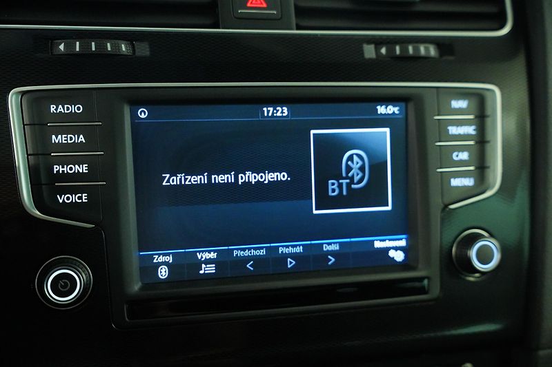Volkswagen Golf - fotka 23 z 29