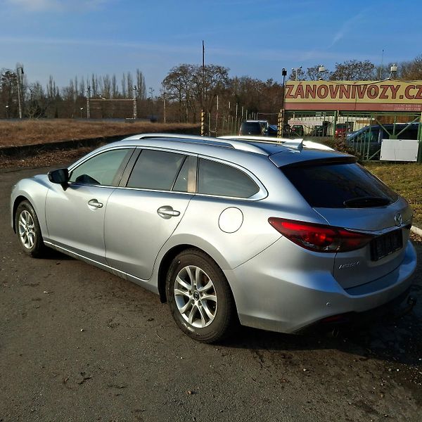 Mazda 6 2.0 121 KW Facelit 1. majitel - fotka 16 z 46