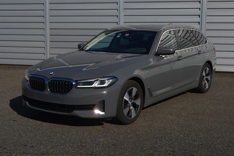 BMW Řada 5 520d tažné 4x klima 360kam - fotka 1 z 7