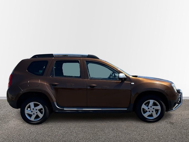 Dacia Duster Arctica 4x4 - fotka 16 z 20