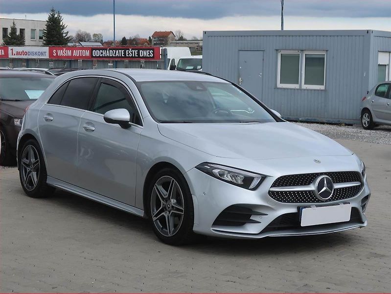 Mercedes-Benz Třídy A (2018) A 200 - fotografie inzerátu