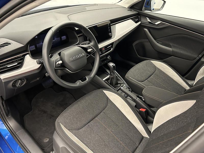 Škoda Scala 1.0 TSi Top selection - fotka 6 z 25