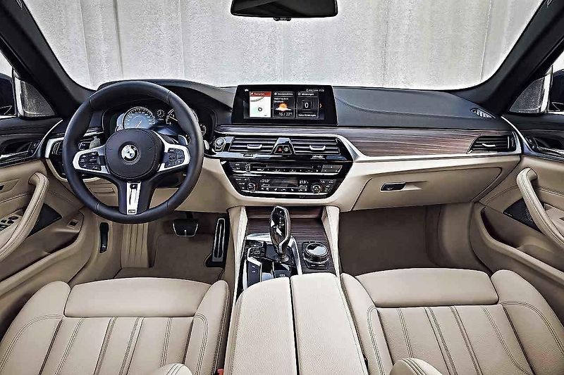 BMW řady 5 Touring.