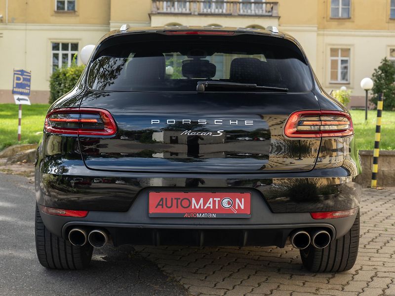 Porsche Macan S 3.0 V6 Alcantara 1. majitel - fotka 7 z 31