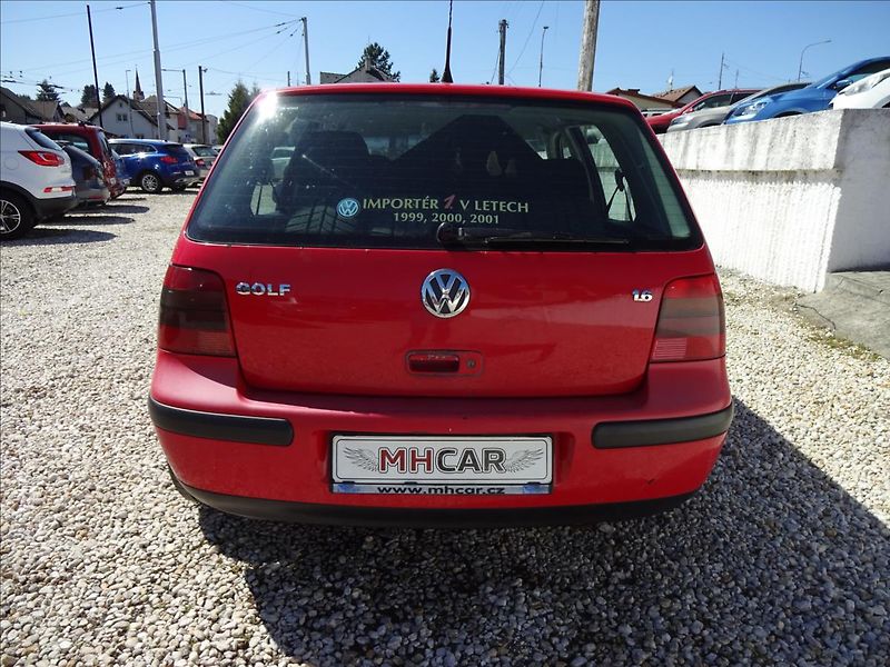 Volkswagen Golf IV 1,6i 77kW - fotka 6 z 44