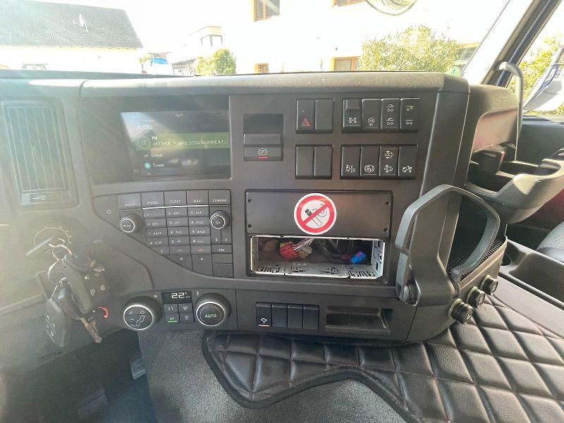 Volvo (2021) FMX BLL 460 6x4 Bordmatik - fotka 18 z 18