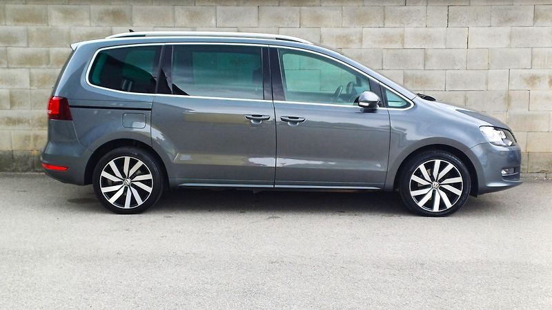 Volkswagen Sharan TDI 130kW 4Motion 7míst Tažný - fotka 3 z 17