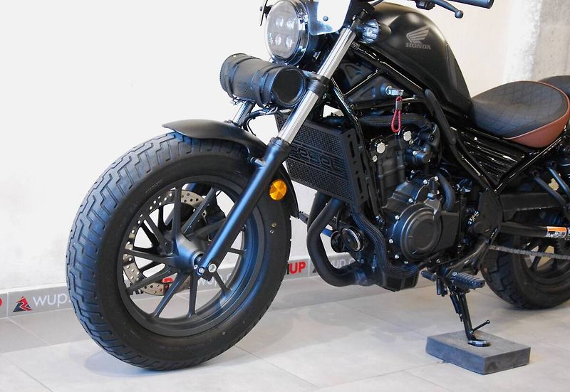 Honda Rebel 500 (2024) CMX 500 Rebel - krásný stav,1. - fotka 17 z 20
