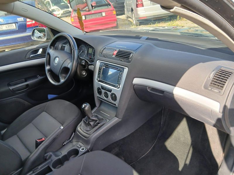 Škoda Octavia 2, 1.9 TDI, verze bez DPF - fotka 18 z 31