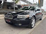 Volvo V50 2.0D/2005/MOMENTUM.MANUÁL.TAŽN - náhled 1