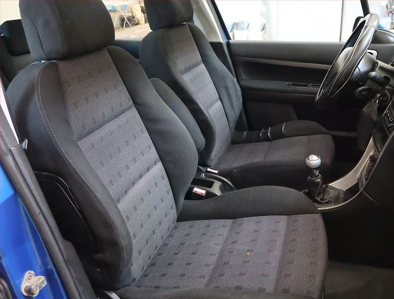 Peugeot 307 (2002) 2.0 HDI, 7 míst, Eko.zaplacen - fotka 9 z 14