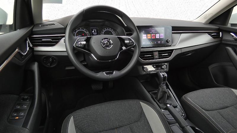 Škoda Kamiq 1.0 TSI Style DSG - fotka 5 z 22
