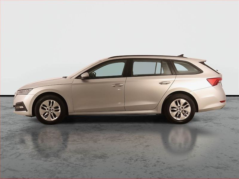 Škoda Octavia (2022) Ambition 2.0 TDI, ČR,1.maj - fotka 3 z 24