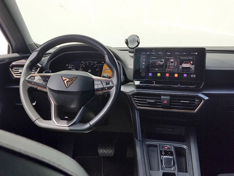Cupra Formentor (2021) 2,0 tsi 140 Kw DSG 4Drive - fotka 6 z 39