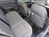 Volkswagen Golf 1.5 eTSI DSG Life 110 kW - náhled 23