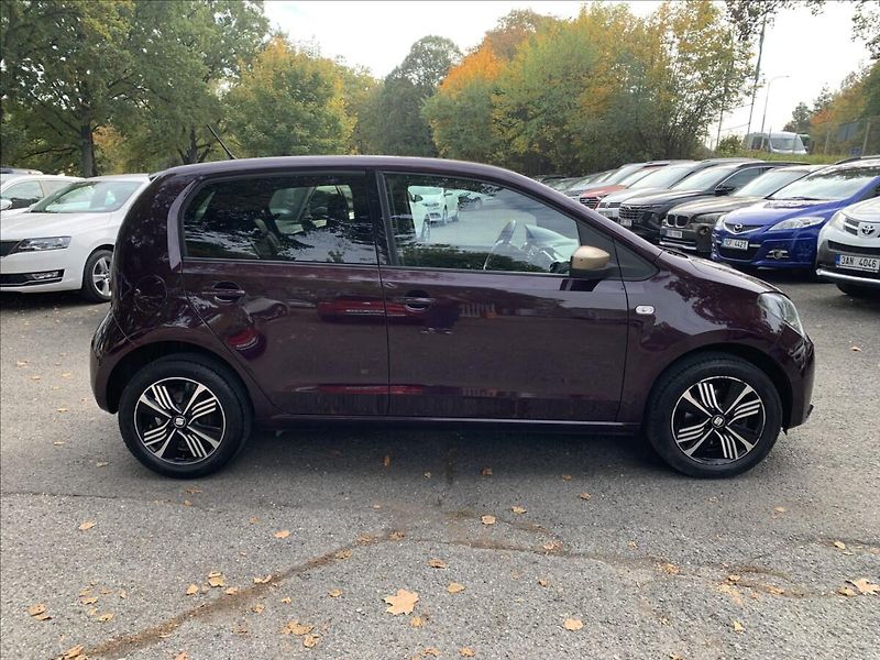 Seat Mii 1,0 i COSMOPOLITAN,ČR - fotka 4 z 17