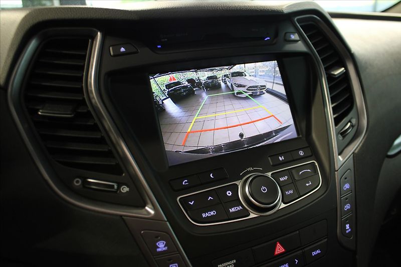 Hyundai Grand Santa Fe CRDi 4WD Premium 7Míst/Pano/Ta - fotka 19 z 34