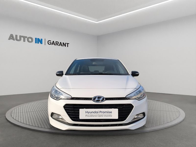 Hyundai i20 (2018) 1.2i 55kW, ČR, 1. Maj., Klima - fotka 2 z 20