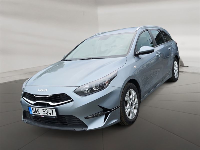 Kia Ceed 1,5 T-GDI Fresh - fotka 2 z 11