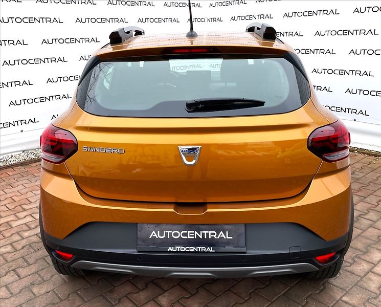 Dacia Sandero 1,0 TCE,Stepway,STK 2/28 - fotka 5 z 23