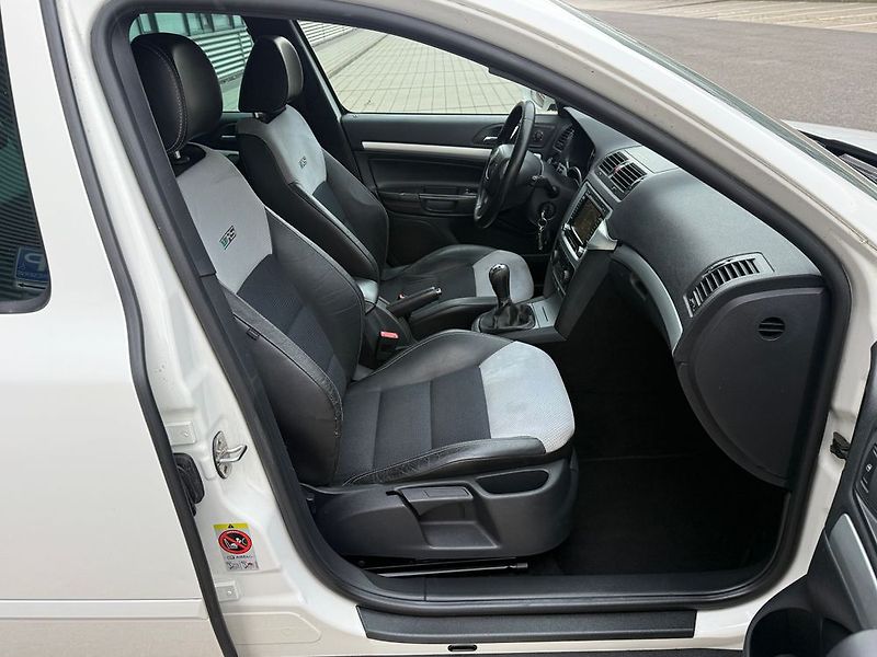 Škoda Octavia (2010) - fotka 26 z 46
