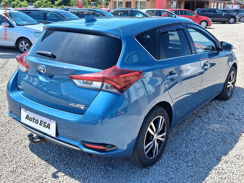 Toyota Auris (2017) 1.6i, 1.maj,ČR, AC, TZ, bixen - fotka 4 z 23