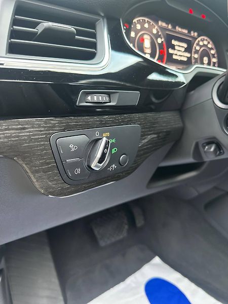 Audi Q7 (2017) 3.0 TFSI PREMIUM+ 360° 7 MIST - fotka 13 z 37