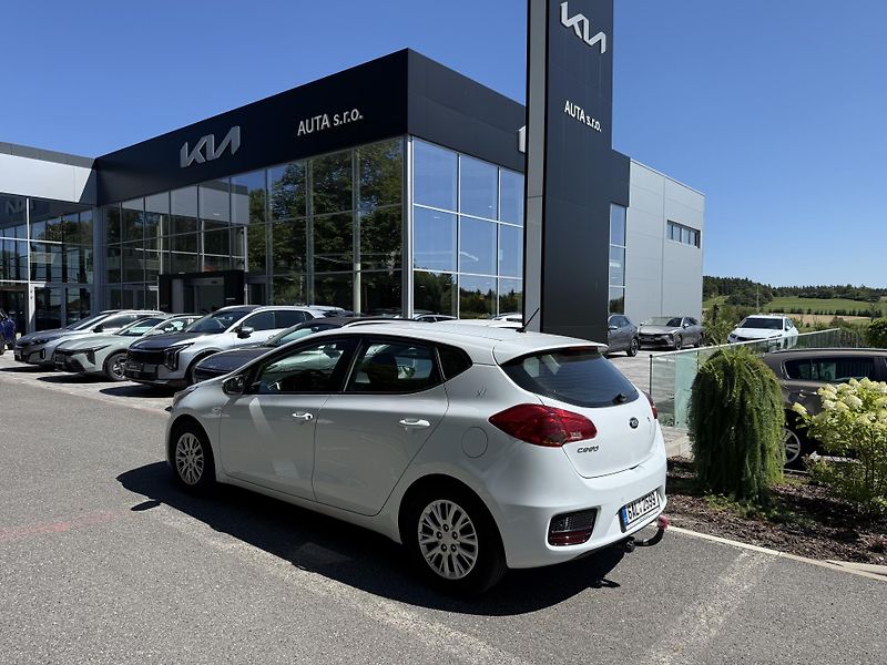 Kia Ceed 1.6 GDi 99kw - fotka 8 z 10