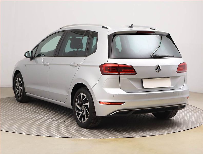 Volkswagen Golf Sportsvan (2019) 1.5 TSI, Navi, Tempomat - fotka 4 z 20