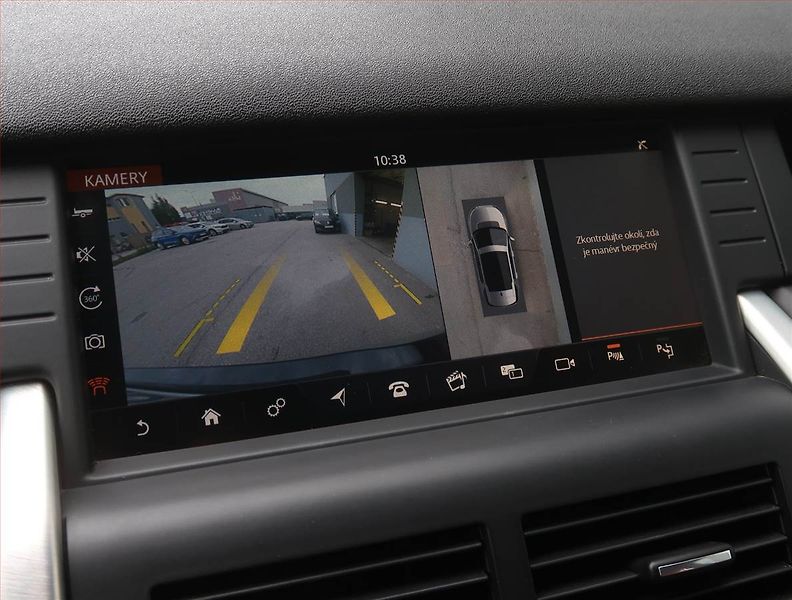 Land Rover Discovery Sport (2018) HSE TD4 - fotka 24 z 25
