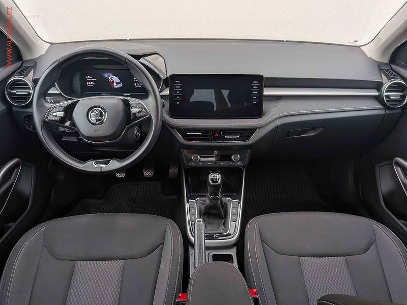 Škoda Fabia (2021) 1.0 TSi, 1.maj,ČR, LED, NAVI - fotka 8 z 20