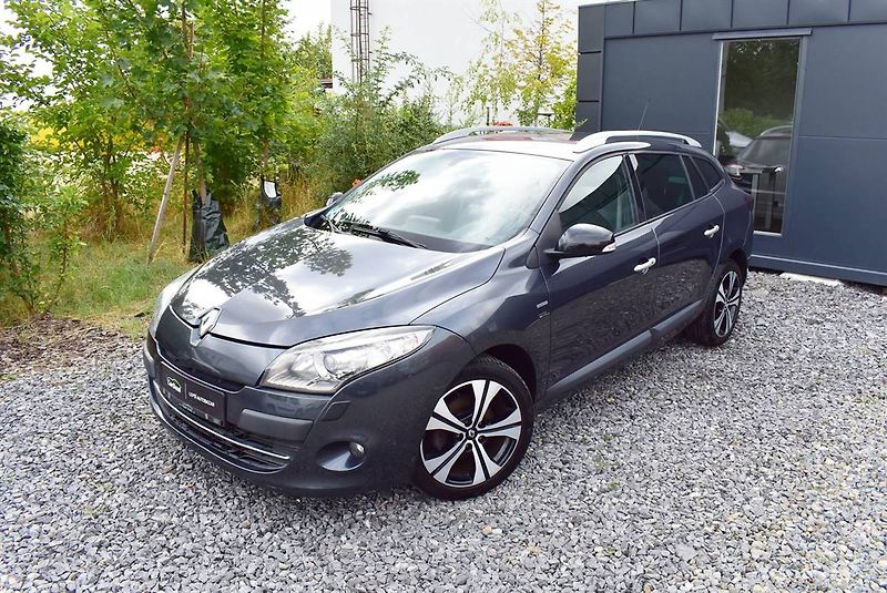 Renault Mégane 1,9 DCi BOSE,96KW,TZ,1M,AKCE - fotka 1 z 20