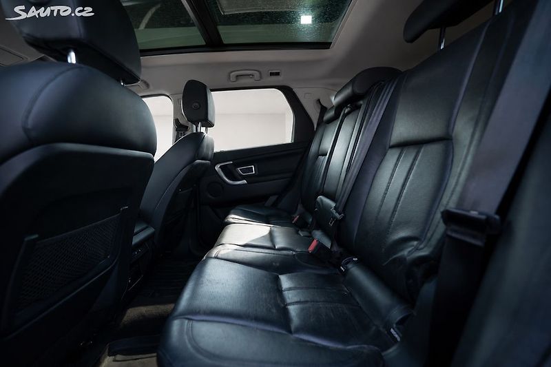 Land Rover Discovery Sport - NEPOJÍZDNÝ - fotka 9 z 28