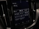 Volvo XC60 T8 AWD RECHARGE R-DESIGN AUT - náhled 36