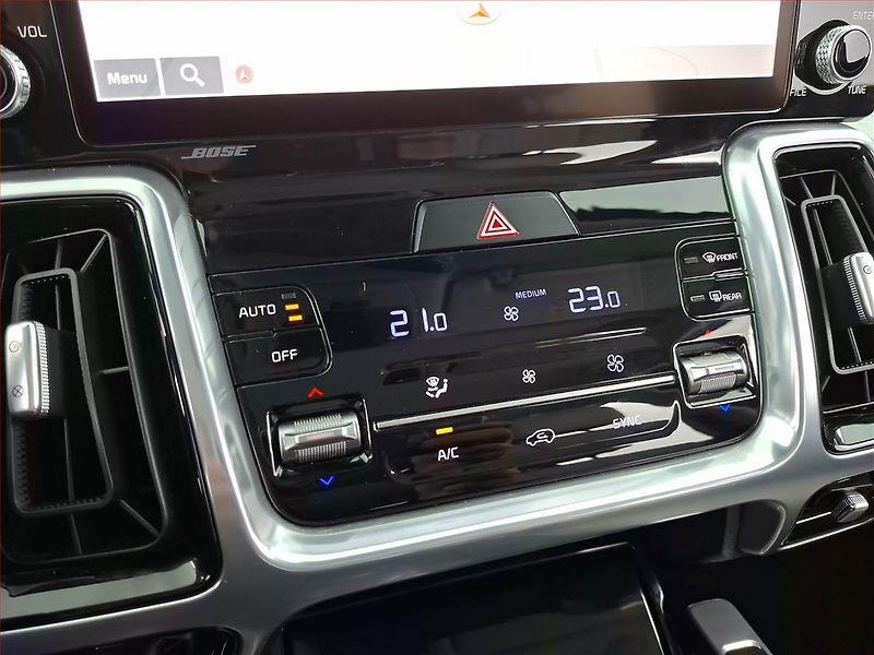 Kia Sorento (2023) Platinum 2.2 CRDi - fotka 18 z 27