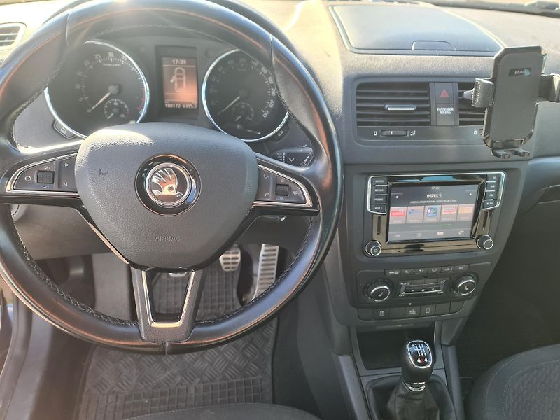 Škoda Yeti (2015) 2.0 TDi 103-KW 4x4 ADVENTURE X - fotka 18 z 24