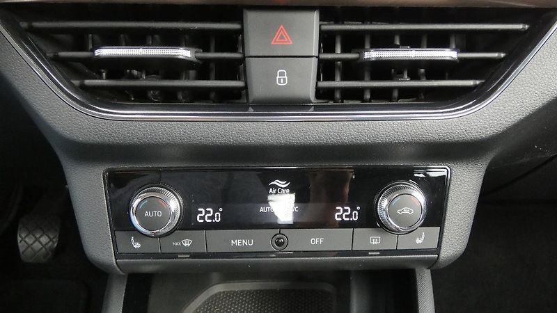 Škoda Kamiq 1,5 TSi 110KW STYLE - fotka 17 z 23