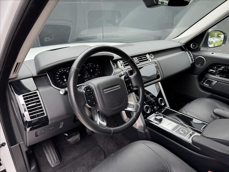 Land Rover Range Rover 4,4 SDV8 VOGUE AWD ČR DPH - fotka 9 z 38