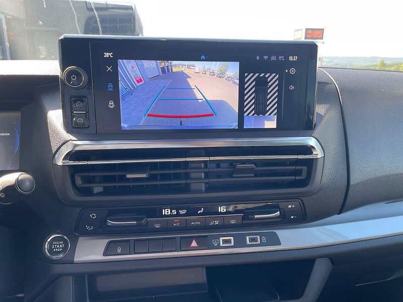 Toyota ProAce Verso 8 AT AE Family 8S - fotka 24 z 26